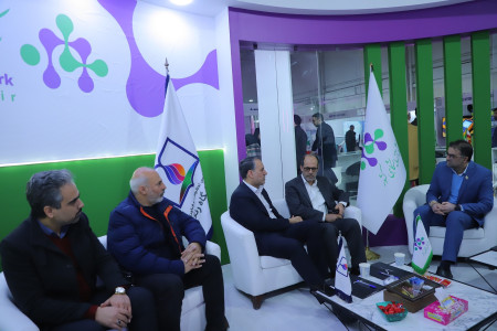 پاویون شبکه آزمایشگاهی کشور در سیزدهمین نمایشگاه تجهیزات «ایران‌ساخت» - روز سوم