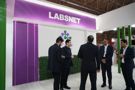 پاویون شبکه آزمایشگاهی کشور در سیزدهمین نمایشگاه تجهیزات «ایران‌ساخت» - روز اول