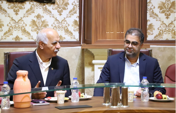 جناب آقای دکتر یونسیان مدیر شبکه آزمایشگاهی کشور