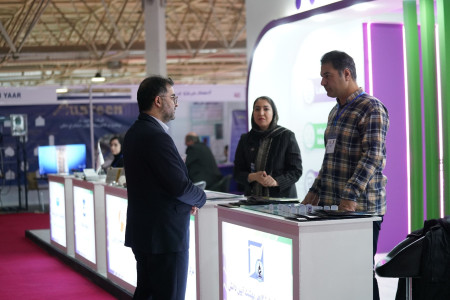 گفتگو و خوش‌‌آمدگویی جناب آقای دکتر یونسیان مدیر شبکه آزمایشگاهی کشور با مراکز عضو حاضر