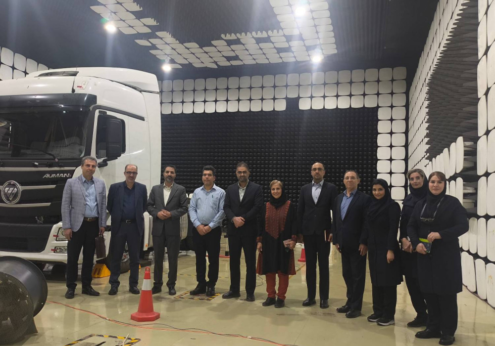 بازدید از ظرفیت های آزمایشگاهی مرکز تحقیقات صنایع انفورماتیک