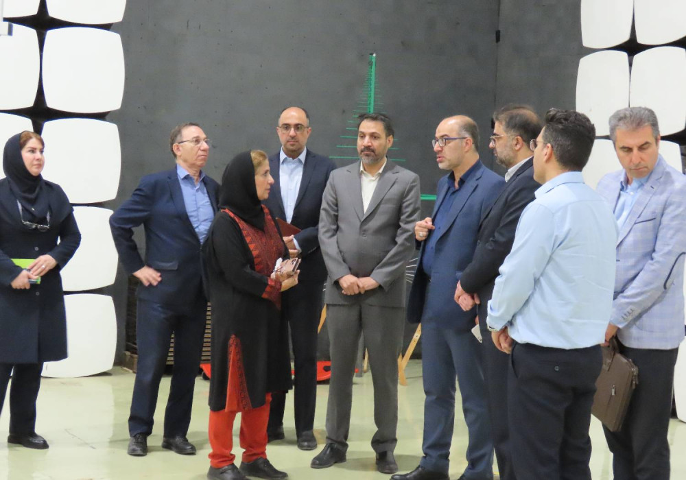 بازدید از ظرفیت های آزمایشگاهی مرکز تحقیقات صنایع انفورماتیک