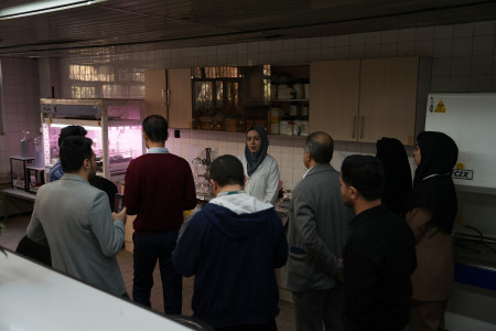 بازدید معلمین علوم تجربی پایه ابتدایی و مربیان پژوهش‌سراهای دانش‌آموزی از ظرفیت های آزمایشگاهی مستقر در سازمان پژوهش های علمی و صنعتی ایران