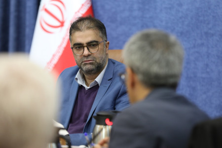 نشست هم اندیشی انجمن های آزمایشگاهی، علمی، صنفی و صنعتی با شبکه آزمایشگاهی کشور