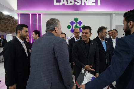 بازدید جناب آقای دکتر افشین معاون محترم علمی، فناوری و اقتصاد دانش بنیان ریاست جمهوری از پاویون شبکه آزمایشگاهی کشور در سیزدهمین نمایشگاه تجهیزات «ایران‌ساخت»