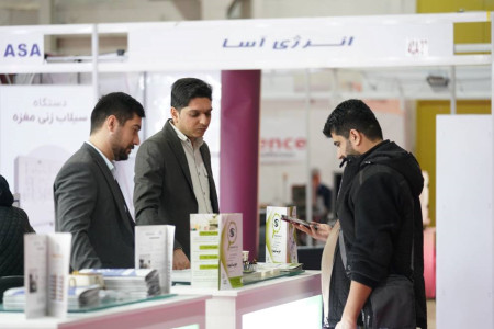 پاویون شبکه آزمایشگاهی کشور در سیزدهمین نمایشگاه تجهیزات «ایران‌ساخت» - روز دوم