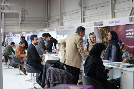 پاویون شبکه آزمایشگاهی کشور در سیزدهمین نمایشگاه تجهیزات «ایران‌ساخت» - روز دوم
