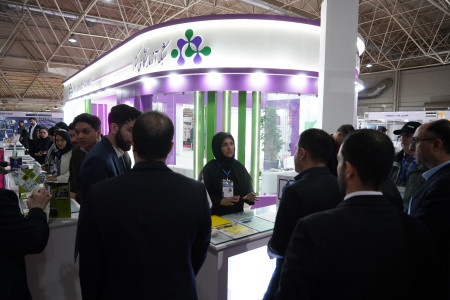 بازدید جناب آقای دکتر افشین معاون محترم علمی، فناوری و اقتصاد دانش بنیان ریاست جمهوری از پاویون شبکه آزمایشگاهی کشور در سیزدهمین نمایشگاه تجهیزات «ایران‌ساخت»