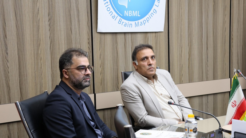 جناب آقای دکتر خسروآبادی معاون علمی پژوهشی آزمایشگاه ملی نقشه برداری مغز