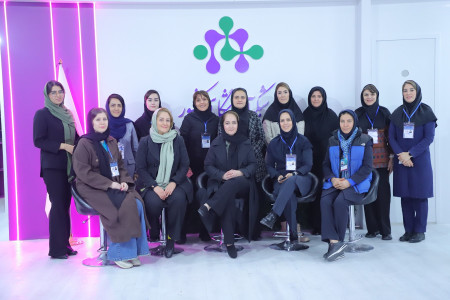 پاویون شبکه آزمایشگاهی کشور در سیزدهمین نمایشگاه تجهیزات «ایران‌ساخت» - روز چهارم