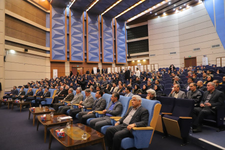 دوازدهمین نشست سراسری مدیران مراکز عضو شبکه آزمایشگاهی کشور، برنامه جایزه ملی آزمایشگاهی و آیین تقدیر از برگزیدگان سرآمدان علمی ایران