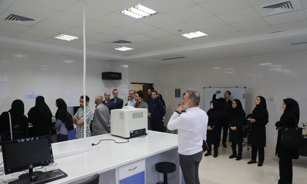 بازدید از مجموعه آزمایشگاه های دانشگاه گلستان