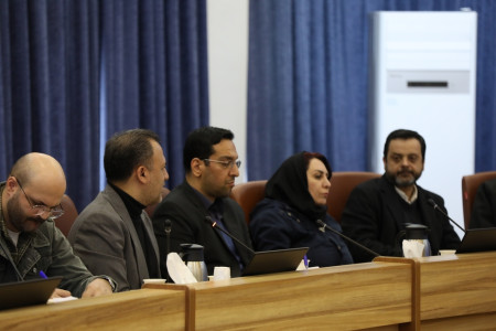 نشست هم اندیشی انجمن های آزمایشگاهی، علمی، صنفی و صنعتی با شبکه آزمایشگاهی کشور