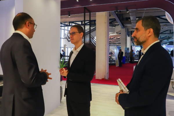 بازدیدها و جلسات