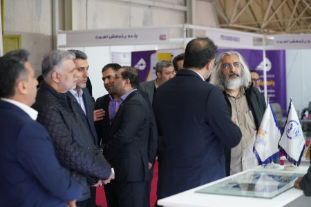 بازدید جناب آقای وحید جلیلی قائم مقام محترم رسانه ملی از پاویون شبکه آزمایشگاهی کشور در سیزدهمین نمایشگاه تجهیزات «ایران‌ساخت»