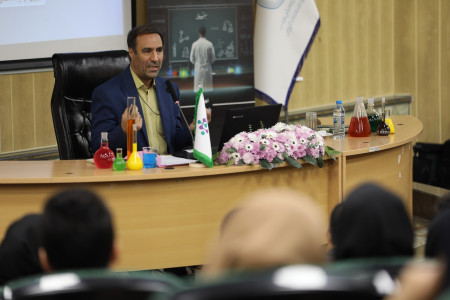 افتتاحیه اولین دوره توانمندسازی معلمین علوم تجربی پایه ابتدایی و مربیان پژوهش‌سراهای دانش‌آموزی