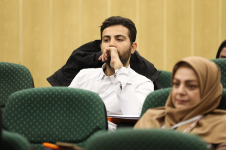 آشنایی با فرآیندها، فعالیت‌ها و حمایت‌های شبکه آزمایشگاهی کشور و تجهیزات آزمایشگاهی