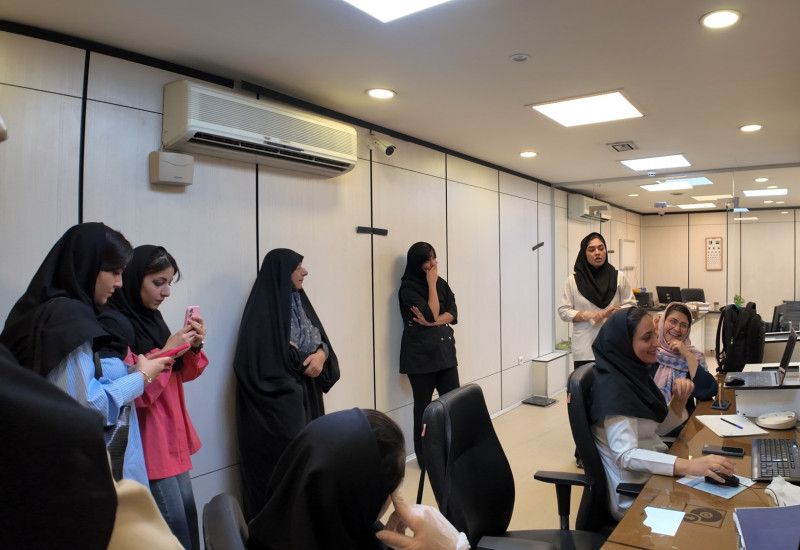 بازدید از آزمایشگاه ملی نقشه برداری مغز