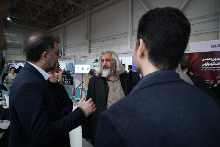 بازدید جناب آقای وحید جلیلی قائم مقام محترم رسانه ملی از پاویون شبکه آزمایشگاهی کشور در سیزدهمین نمایشگاه تجهیزات «ایران‌ساخت»