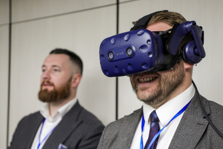 بازدید کارگروه علم و فناوری بریکس از آزمایشگاه ملی نقشه برداری مغز و پژوهشگاه دانش های بنیادی