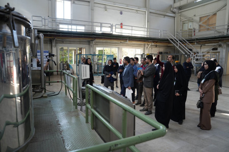 بازدید معلمین علوم تجربی پایه ابتدایی و مربیان پژوهش‌سراهای دانش‌آموزی از ظرفیت های آزمایشگاهی مستقر در سازمان پژوهش های علمی و صنعتی ایران