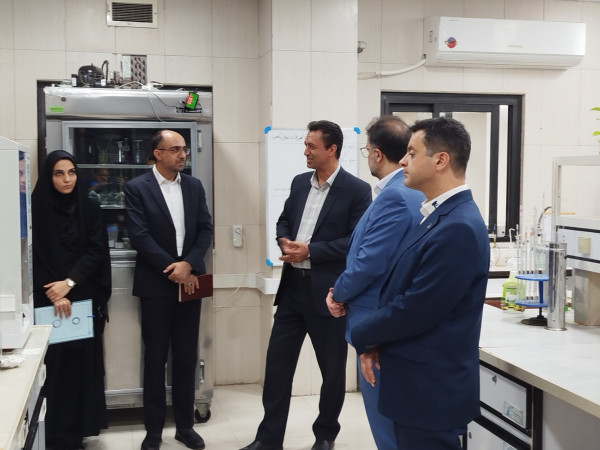 بازدید از مجموعه آزمایشگاه های شرکت معیار دانش پارس