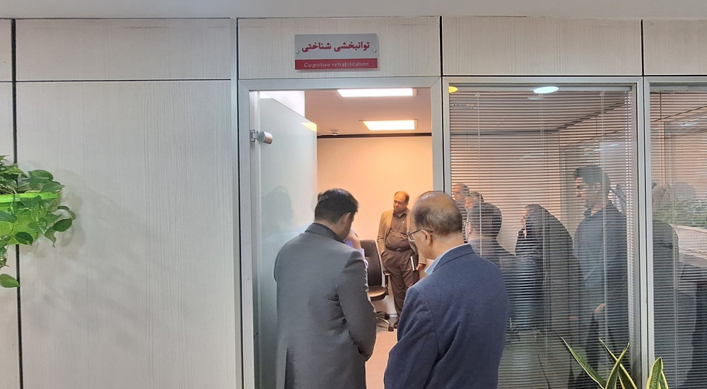 بازدید از آزمایشگاه ملی نقشه برداری مغز