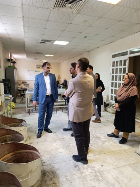 بازدید از مجموعه آزمایشگاه های دانشگاه آزاد اسلامی واحد گرگان