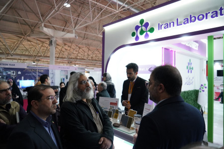 بازدید جناب آقای وحید جلیلی قائم مقام محترم رسانه ملی از پاویون شبکه آزمایشگاهی کشور در سیزدهمین نمایشگاه تجهیزات «ایران‌ساخت»