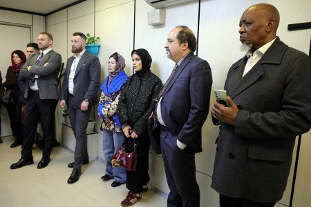 بازدید کارگروه علم و فناوری بریکس از آزمایشگاه ملی نقشه برداری مغز و پژوهشگاه دانش های بنیادی