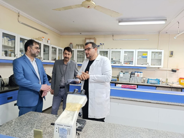 بازدید از مجموعه آزمایشگاه های دانشگاه آزاد اسلامی واحد گرگان