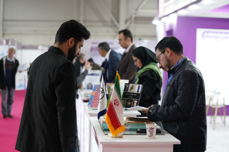 پاویون شبکه آزمایشگاهی کشور در سیزدهمین نمایشگاه تجهیزات «ایران‌ساخت» - روز دوم