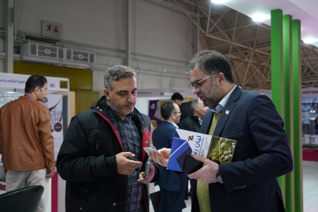 پاویون شبکه آزمایشگاهی کشور در سیزدهمین نمایشگاه تجهیزات «ایران‌ساخت» - روز دوم