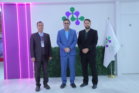 پاویون شبکه آزمایشگاهی کشور در سیزدهمین نمایشگاه تجهیزات «ایران‌ساخت» - روز سوم