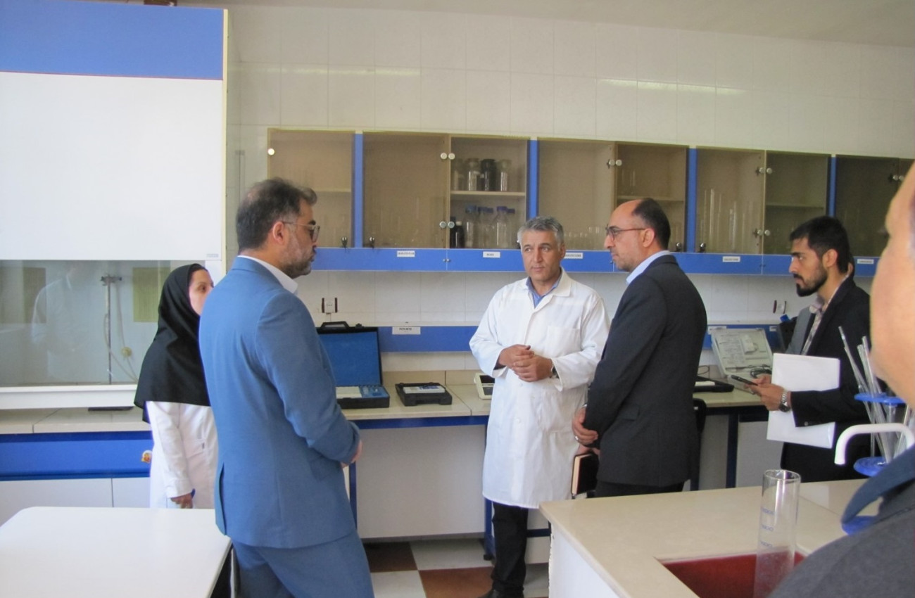 بازدید از مرکز تحقیقات آرتمیای کشور