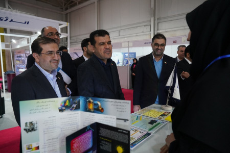 بازدید جناب آقای دکتر افشین معاون محترم علمی، فناوری و اقتصاد دانش بنیان ریاست جمهوری از پاویون شبکه آزمایشگاهی کشور در سیزدهمین نمایشگاه تجهیزات «ایران‌ساخت»