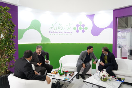 پاویون شبکه آزمایشگاهی کشور در سیزدهمین نمایشگاه تجهیزات «ایران‌ساخت» - روز دوم