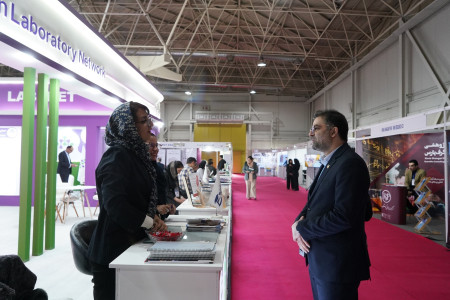 گفتگو و خوش‌‌آمدگویی جناب آقای دکتر یونسیان مدیر شبکه آزمایشگاهی کشور با مراکز عضو حاضر