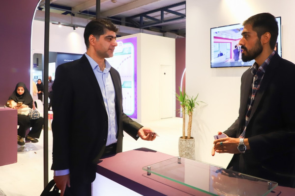 هدیه ویژه شبکه آزمایشگاهی برای پژوهشگران و شرکت های بازدید کننده