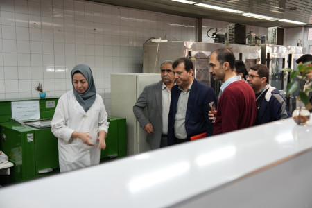 بازدید معلمین علوم تجربی پایه ابتدایی و مربیان پژوهش‌سراهای دانش‌آموزی از ظرفیت های آزمایشگاهی مستقر در سازمان پژوهش های علمی و صنعتی ایران