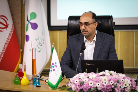 آشنایی با فرآیندها، فعالیت‌ها و حمایت‌های شبکه آزمایشگاهی کشور و تجهیزات آزمایشگاهی