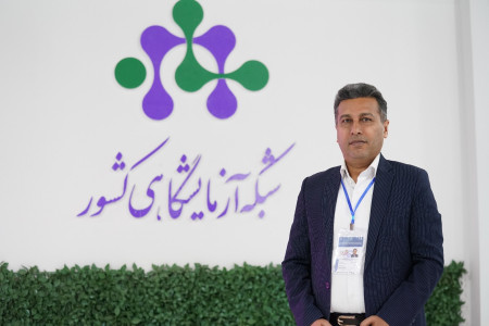 تصاویر یادگاری نمایندگان مراکز آزمایشگاهی عضو حاضر