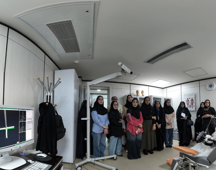 بازدید از آزمایشگاه ملی نقشه برداری مغز