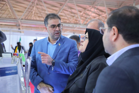 بازدید سرکار خانم دکتر انصاری معاون محترم رئیس جمهور و رئیس سازمان ملی استاندارد از پاویون شبکه آزمایشگاهی کشور در سیزدهمین نمایشگاه تجهیزات «ایران‌ساخت»