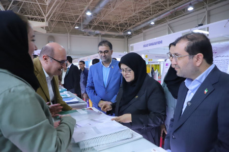 بازدید سرکار خانم دکتر انصاری معاون محترم رئیس جمهور و رئیس سازمان ملی استاندارد از پاویون شبکه آزمایشگاهی کشور در سیزدهمین نمایشگاه تجهیزات «ایران‌ساخت»