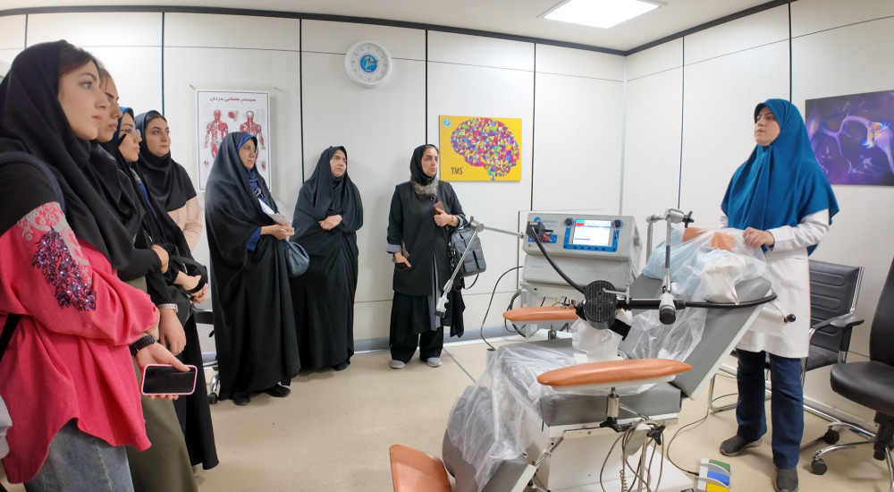 بازدید از آزمایشگاه ملی نقشه برداری مغز