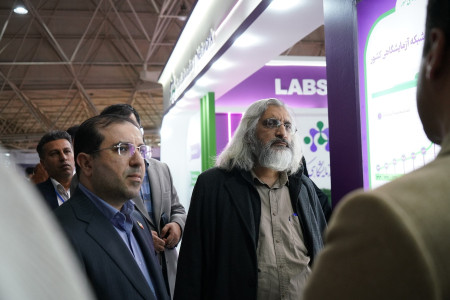 بازدید جناب آقای وحید جلیلی قائم مقام محترم رسانه ملی از پاویون شبکه آزمایشگاهی کشور در سیزدهمین نمایشگاه تجهیزات «ایران‌ساخت»