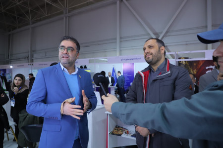 پاویون شبکه آزمایشگاهی کشور در سیزدهمین نمایشگاه تجهیزات «ایران‌ساخت» - روز سوم