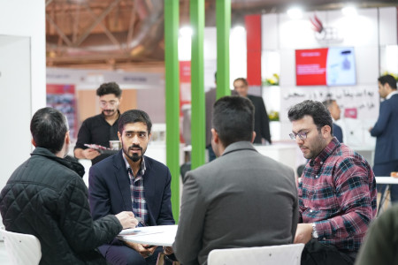 پاویون شبکه آزمایشگاهی کشور در سیزدهمین نمایشگاه تجهیزات «ایران‌ساخت» - روز دوم