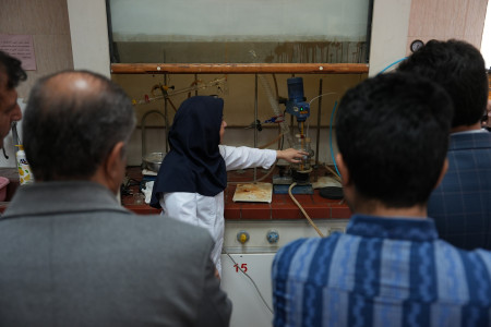 بازدید معلمین علوم تجربی پایه ابتدایی و مربیان پژوهش‌سراهای دانش‌آموزی از ظرفیت های آزمایشگاهی مستقر در سازمان پژوهش های علمی و صنعتی ایران